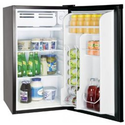 Шкаф холодильный с глухой дверью COOLEQ TBC-90S